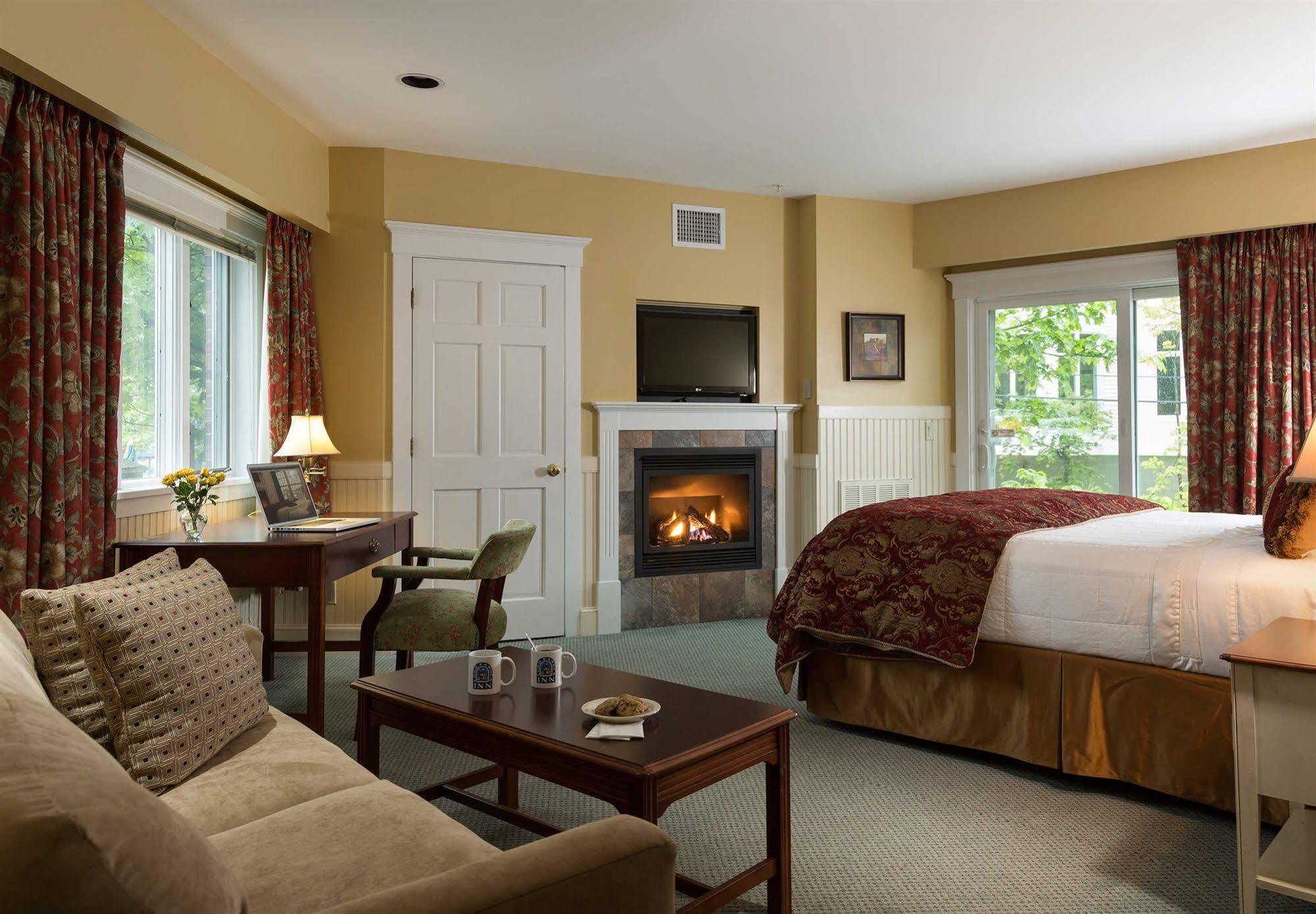 Lord Camden Inn Bagian luar foto